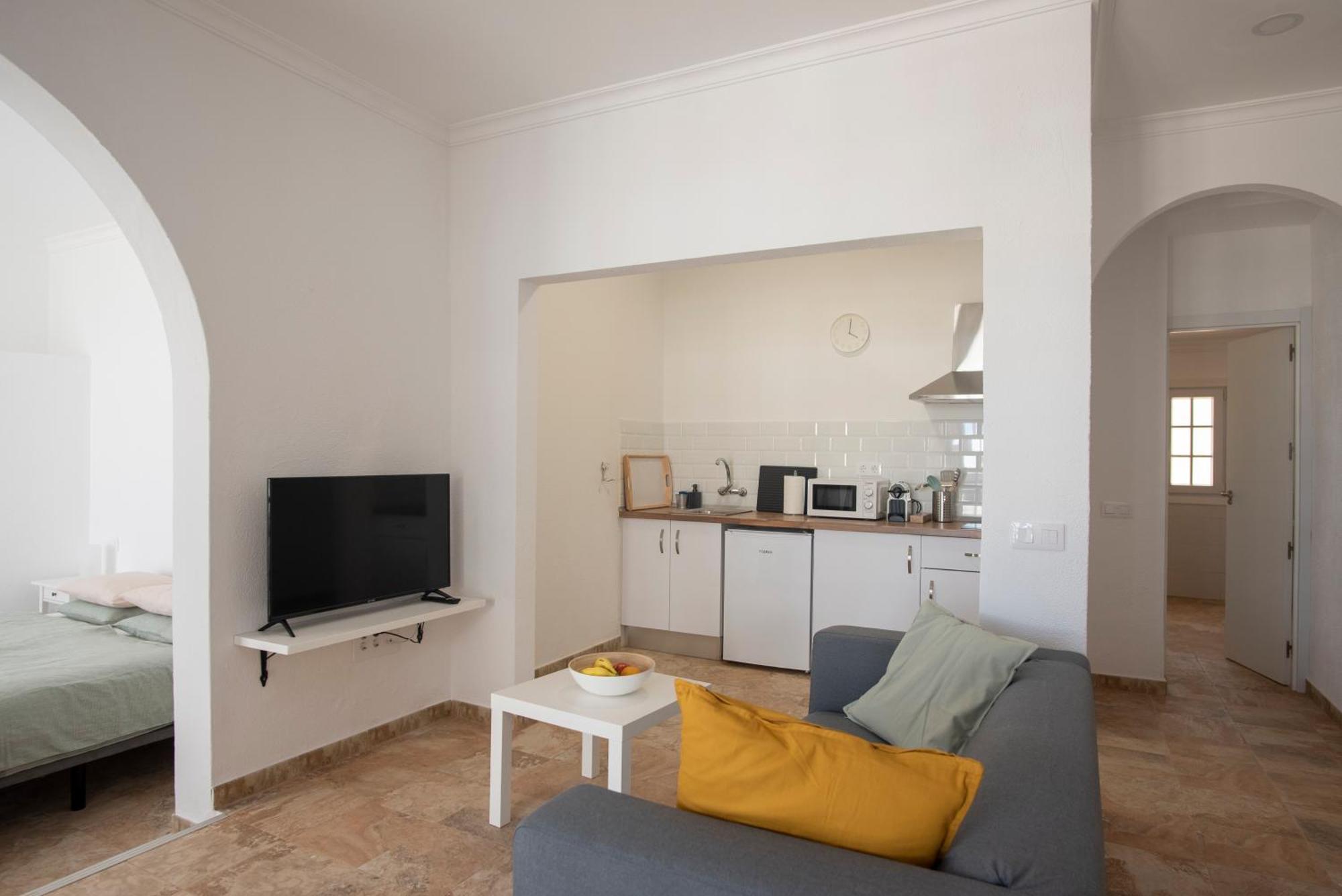 Wohnung Esterlizia アグイメス 部屋 写真